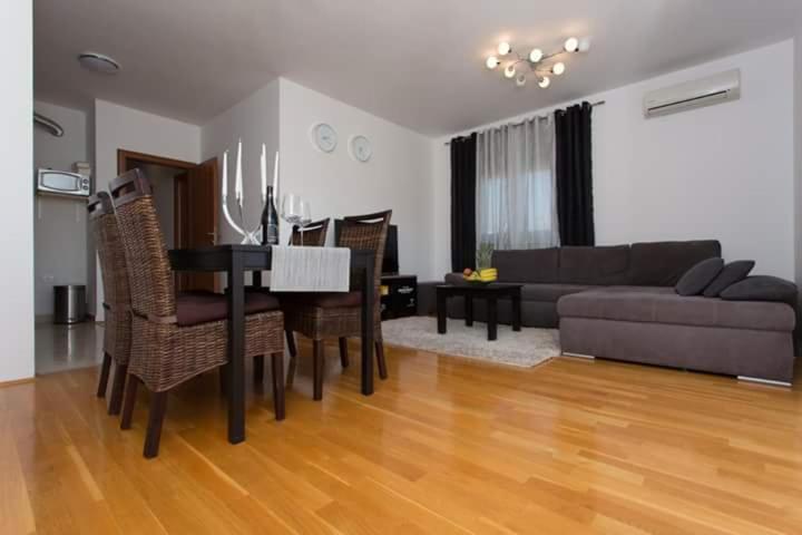 Apartman Mila Kaštela Exteriér fotografie